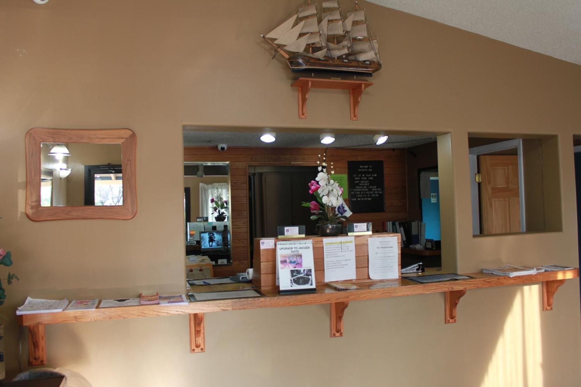 Knights Inn Индианаполис Интерьер фото